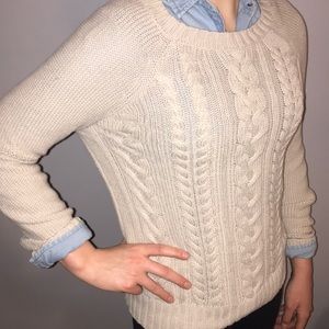 Old navy tan sweater